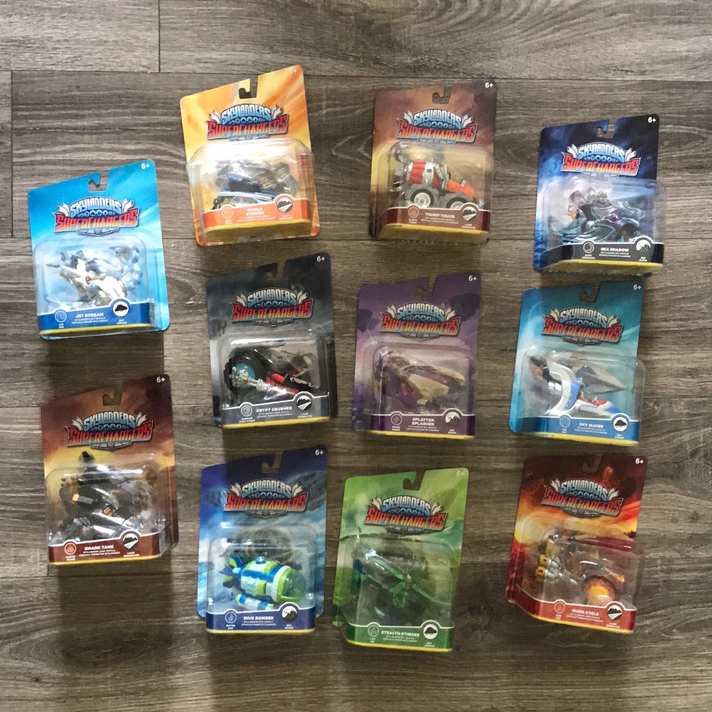Lot of Skylanders 11